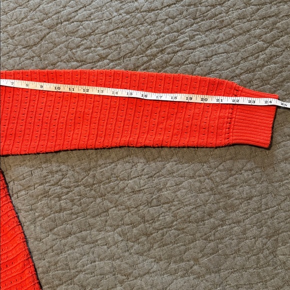 LOFT Sweater - Picture 6 of 7